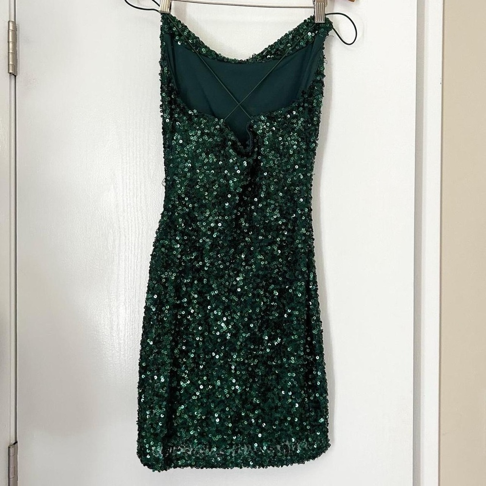 windsor green sequin mini dress - Picture 4 of 4